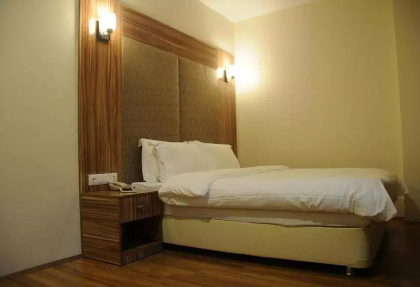 ホテル Tehran Boutique