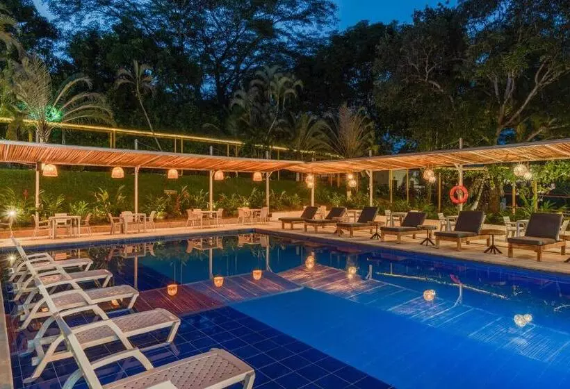 ホテル Villa Camila