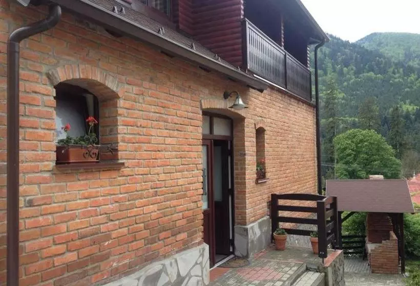 ペンション Casa Skandik Ház