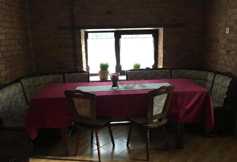 بنسيون Casa Skandik Ház