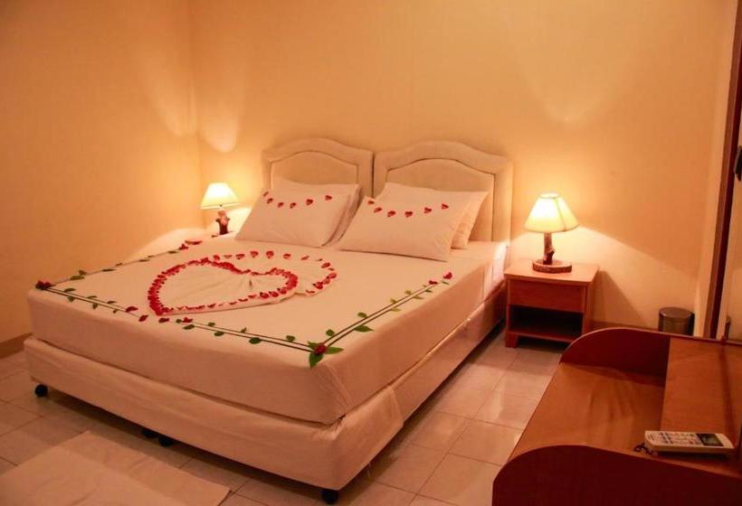 پانسیون Horsburgh Island Guesthouse