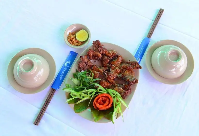 Hotel Lang Noi Tan Lap