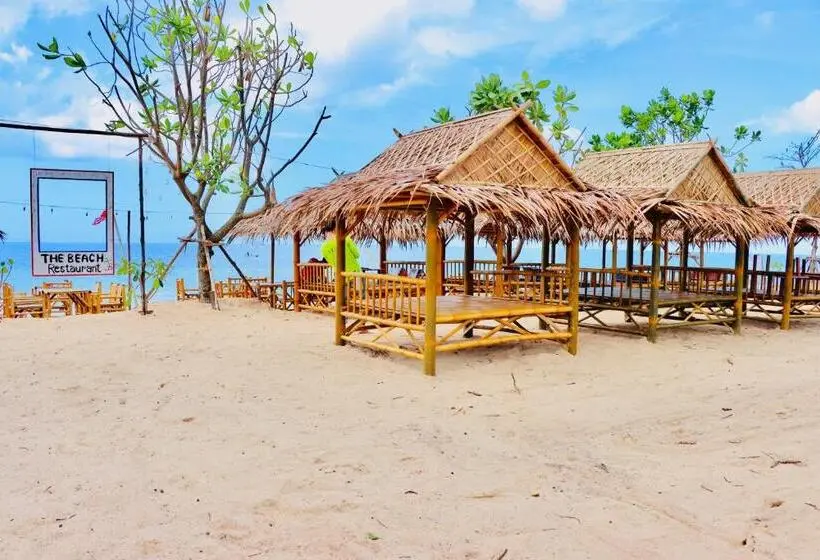 Hotelli Lanta Palm Beach Resort , Beach Bungalow   Koh Lanta