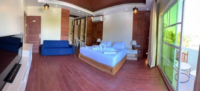 پانسیون Raivara Maldives
