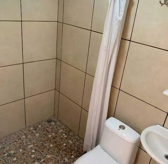 Retkeilymaja Le Petit