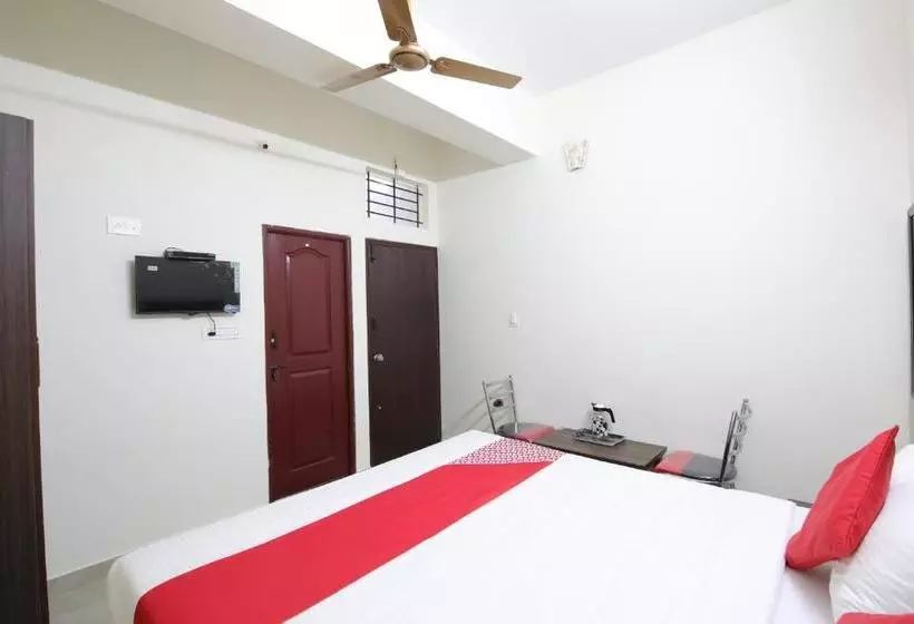 ホテル Collection O Mathura Inn