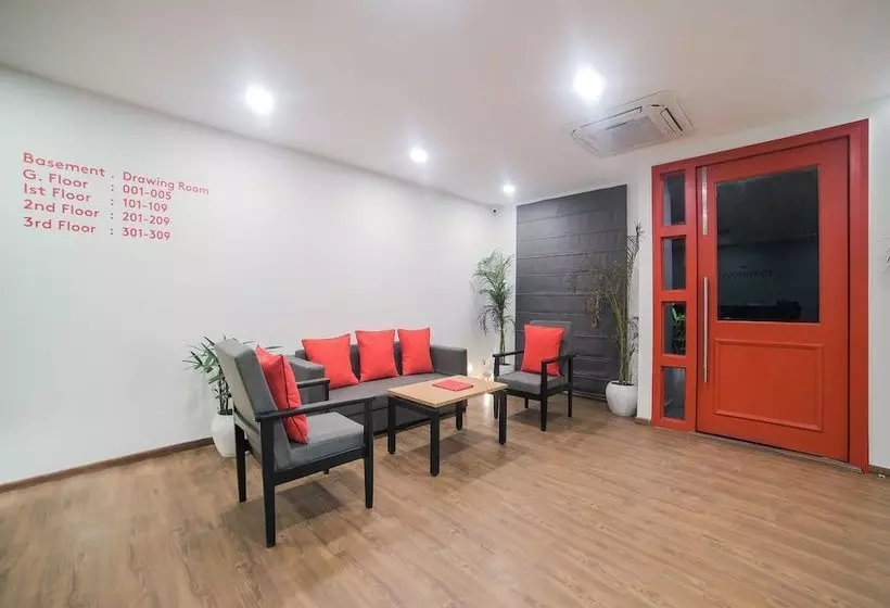 ホテル Oyo Townhouse 082 Chander Nagar Janakpuri
