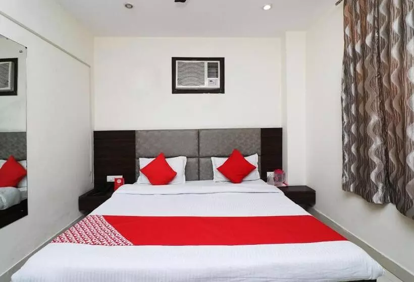 Oyo 27977 Hotel Ashiyana