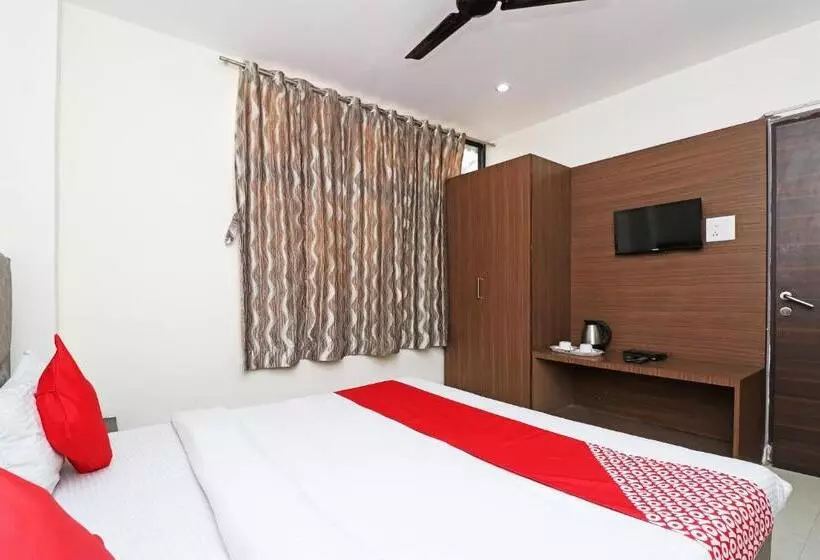 Oyo 27977 Hotel Ashiyana