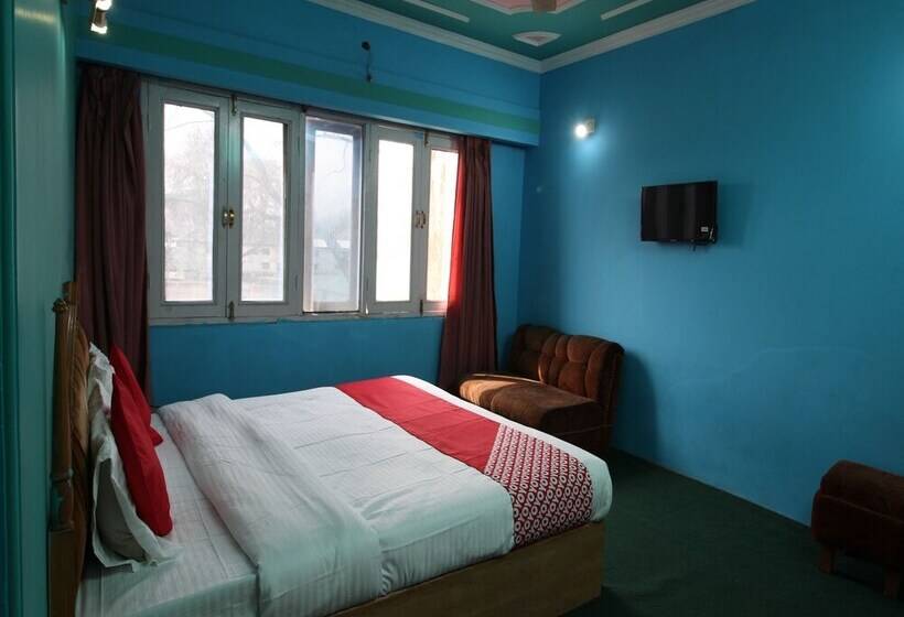 Oyo 29553 Hotel Essar