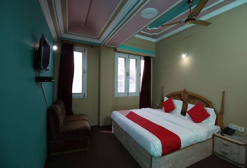 Oyo 29553 Hotel Essar