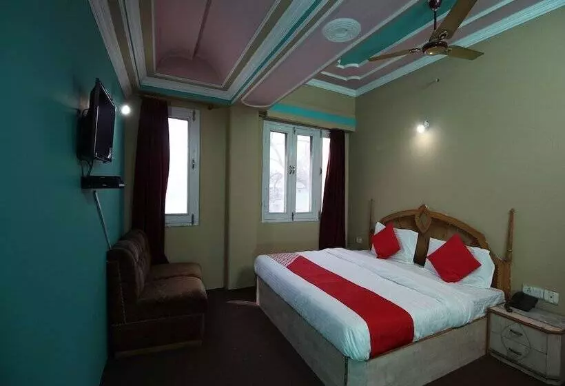 Oyo 29553 Hotel Essar