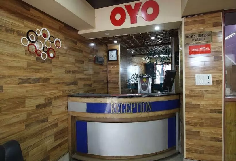 Oyo 29553 Hotel Essar