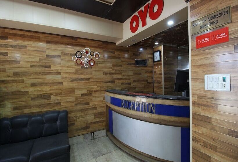 Oyo 29553 Hotel Essar