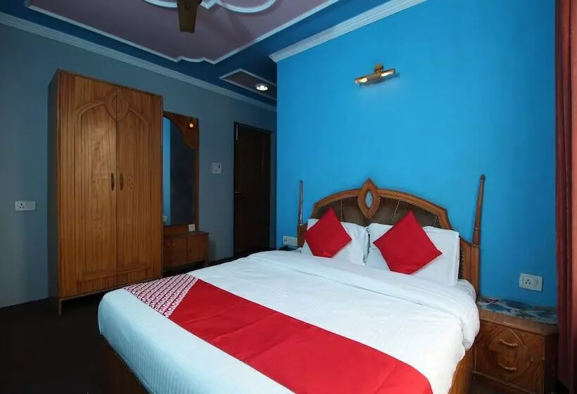 Oyo 29553 Hotel Essar