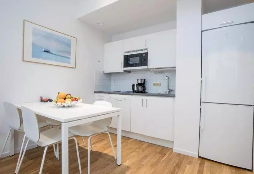 Apartdirect Sundbyberg