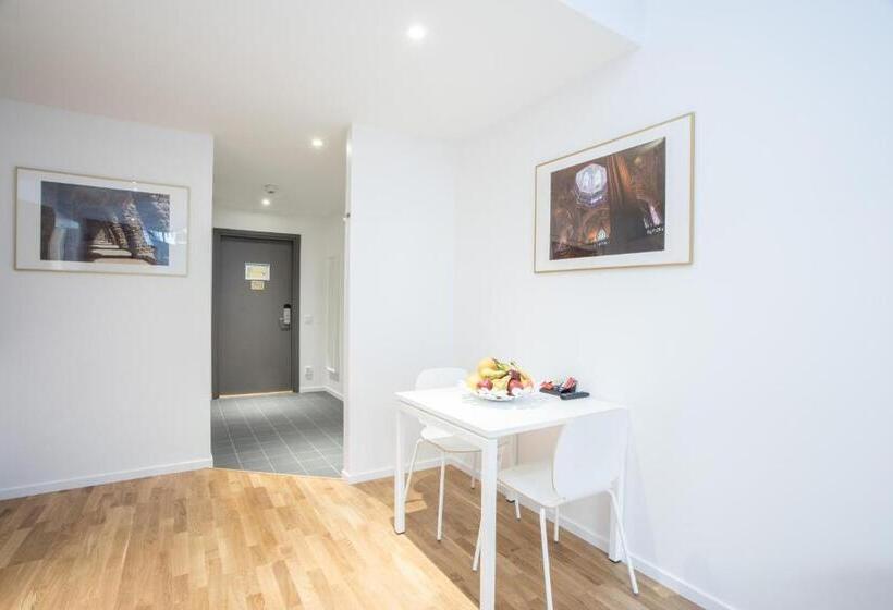 Apartdirect Sundbyberg