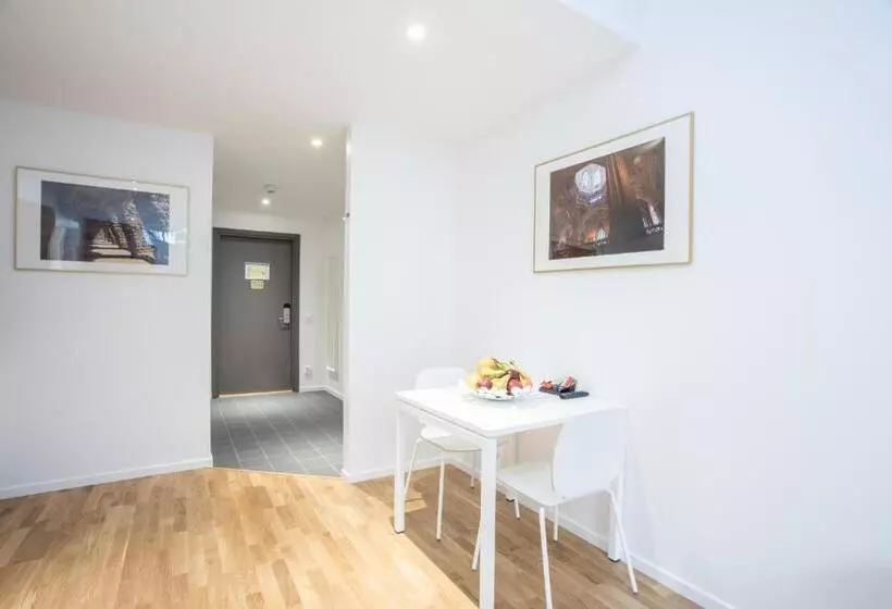 Apartdirect Sundbyberg