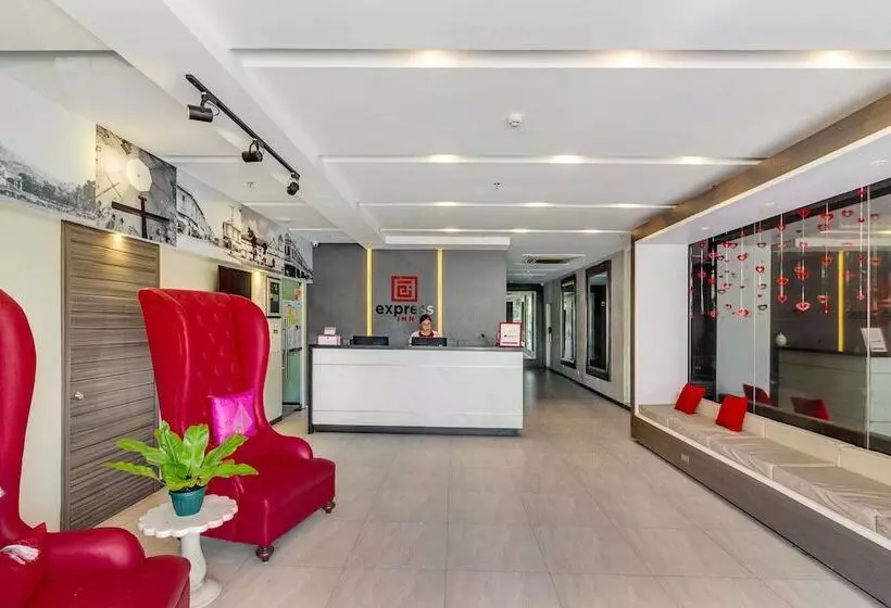 ホテル Reddoorz Plus @ Jones Avenue Cebu