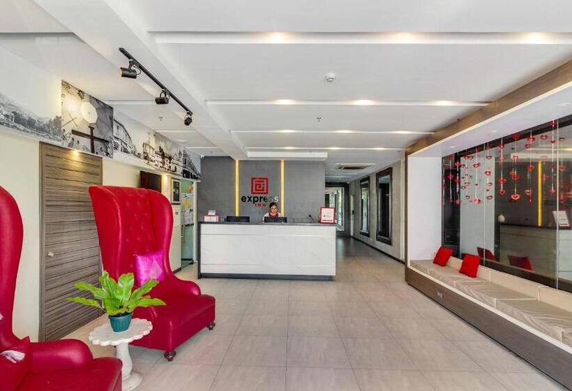 בית מלון כפרי Reddoorz Plus @ Jones Avenue Cebu