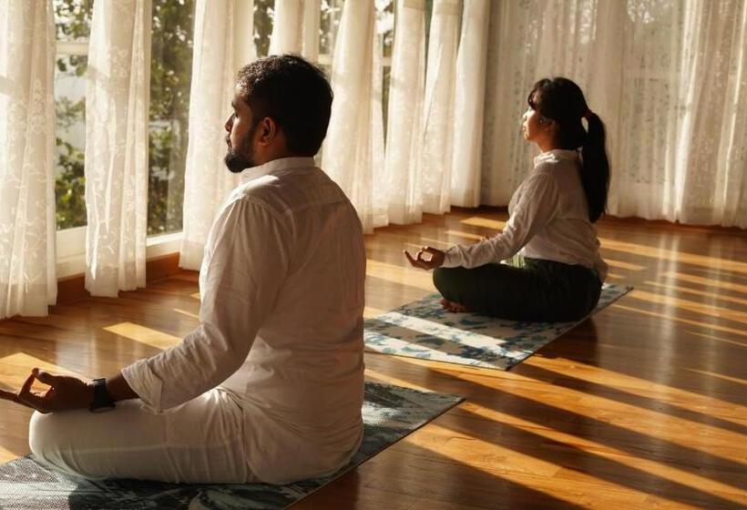 בית מלון כפרי Spicetree Rajakumari