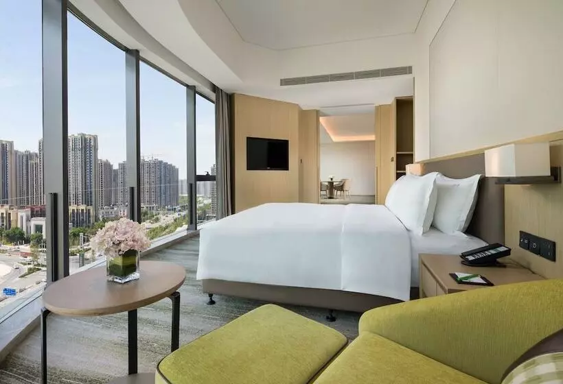 ホテル Holiday Inn Zhengzhou Riverside By Ihg