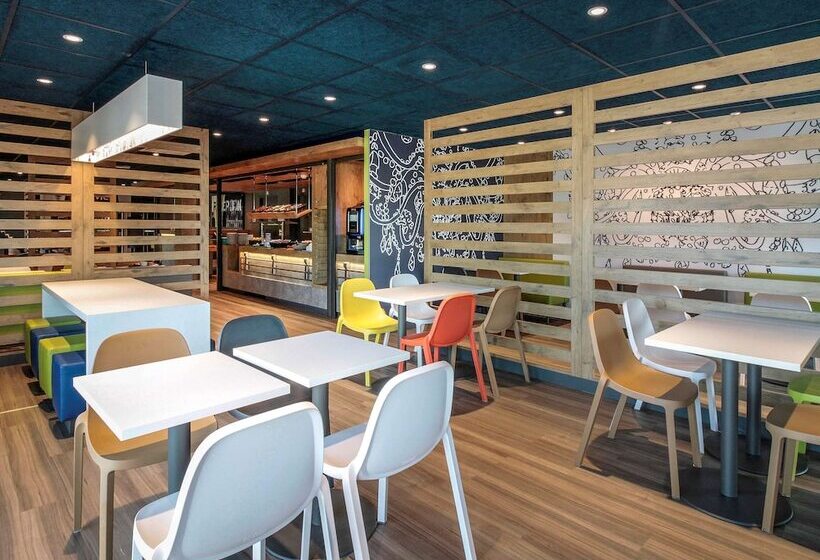 בית מלון כפרי Ibis Budget Cahors