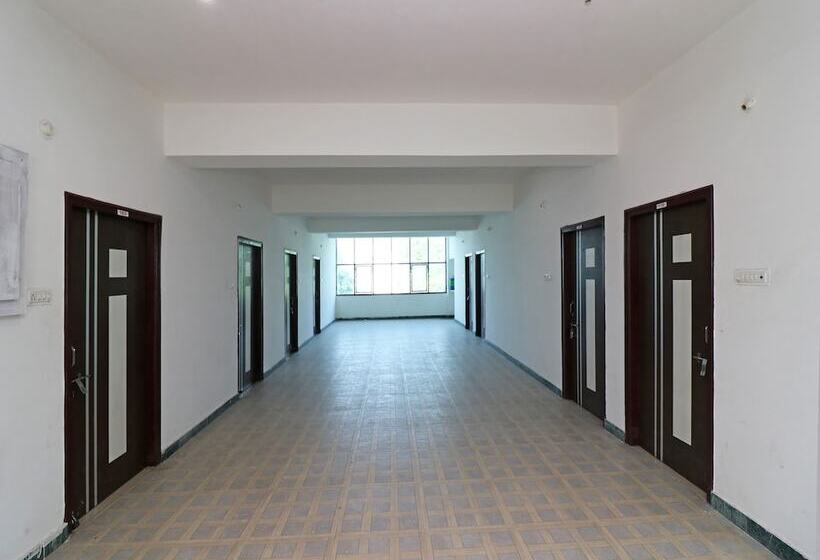 酒店 Oyo 19827 Shree Ram Palace