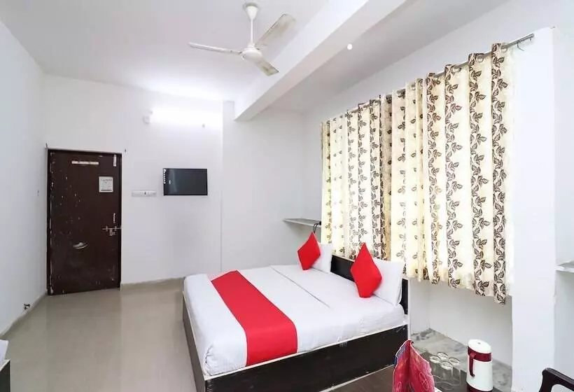 ホテル Oyo 19827 Shree Ram Palace