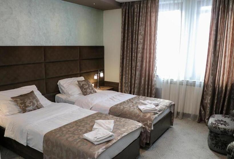 پانسیون Bolero