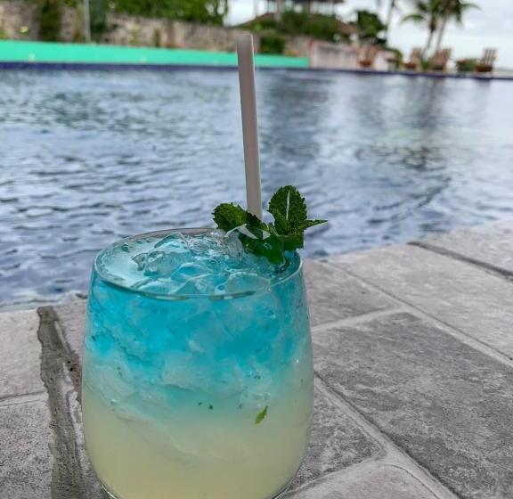 Sunshine View Hotel And Restaurant