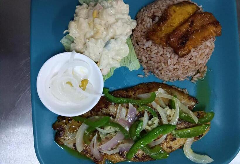 Sunshine View Hotel And Restaurant