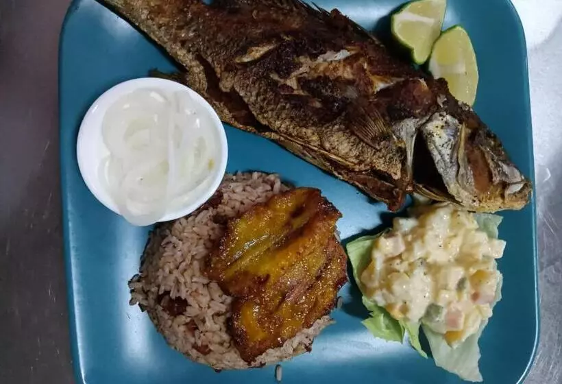 Sunshine View Hotel And Restaurant