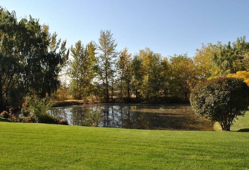 هاستل Birchfield Manor Inn And Restaurant