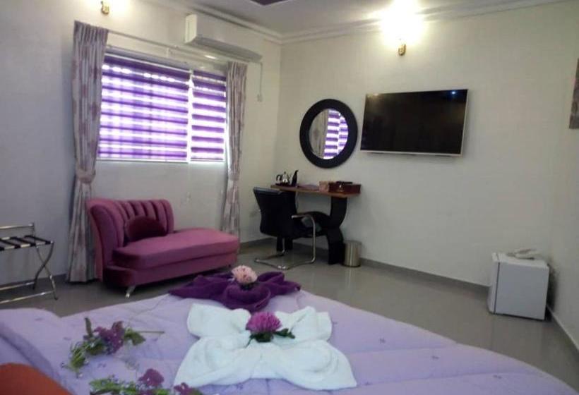 هتل Spa Lavender Suites