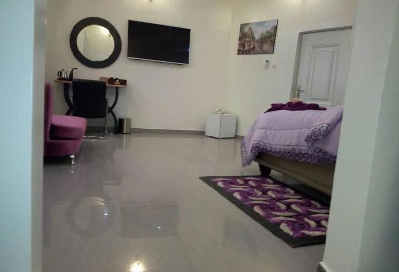 هتل Spa Lavender Suites