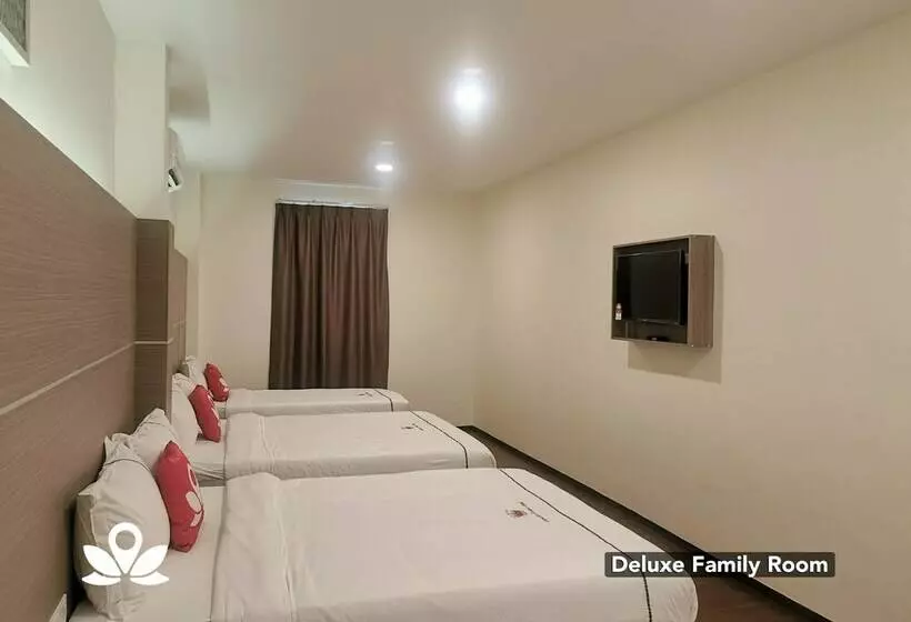 ホテル Zen Rooms Ambassador Residence