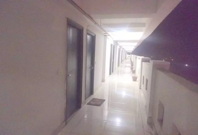 Oyo 23668 Hotel The Hridhaan Regency