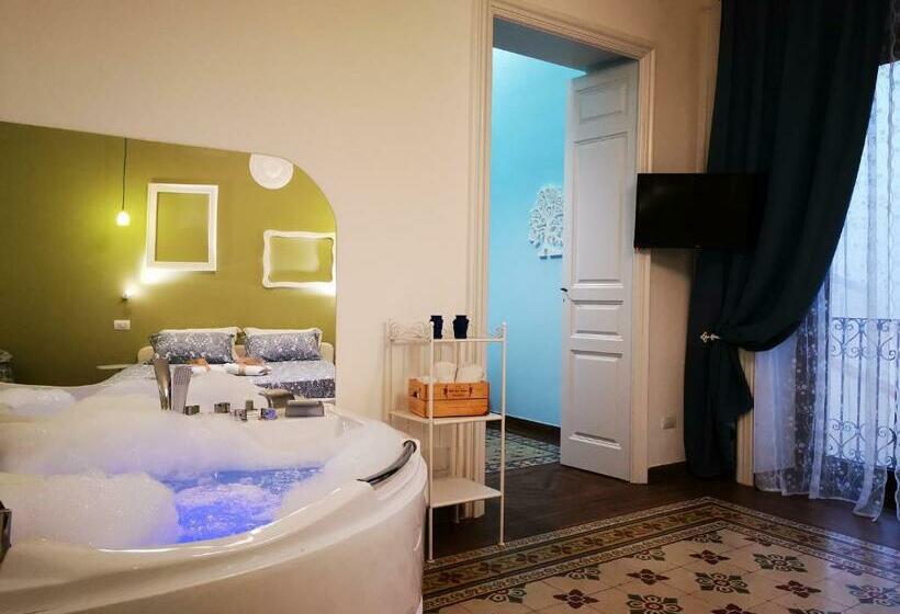 بنسيون Suiteinncentro Dimora Storica