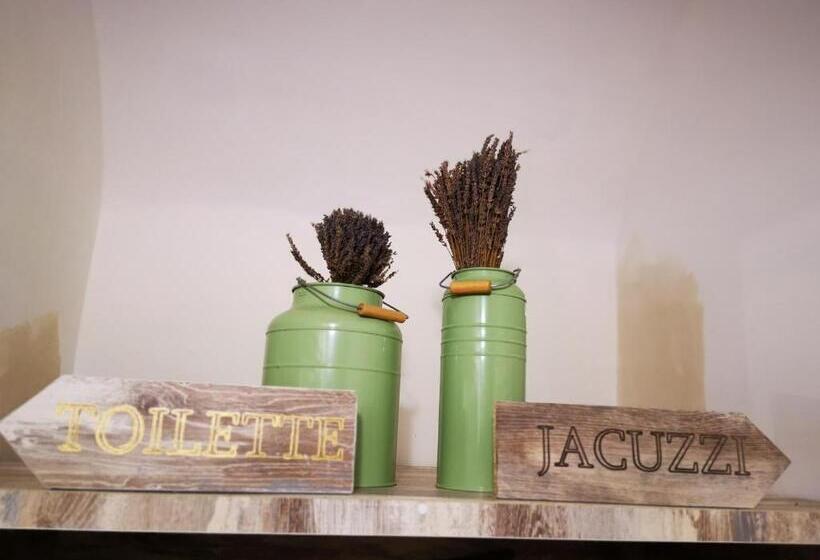 بنسيون Suiteinncentro Dimora Storica