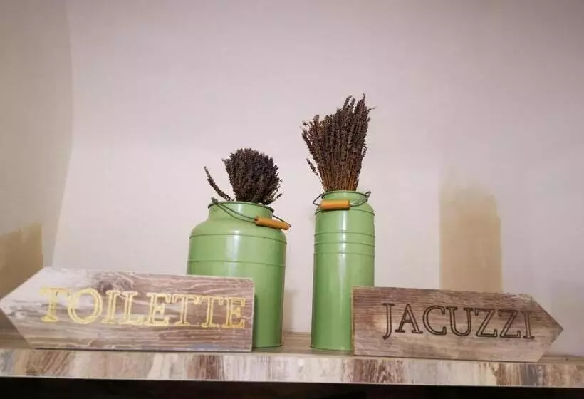 پانسیون Suiteinncentro Dimora Storica