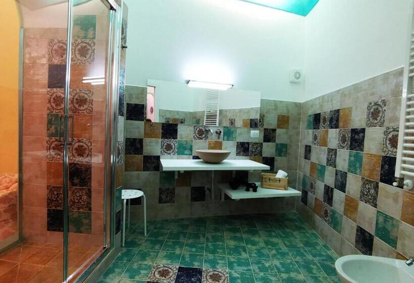 بنسيون Suiteinncentro Dimora Storica