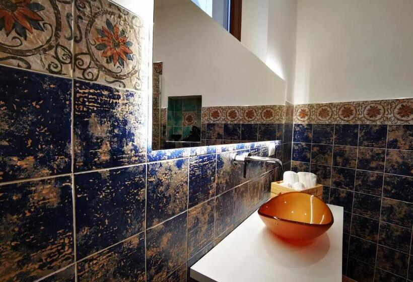 بنسيون Suiteinncentro Dimora Storica