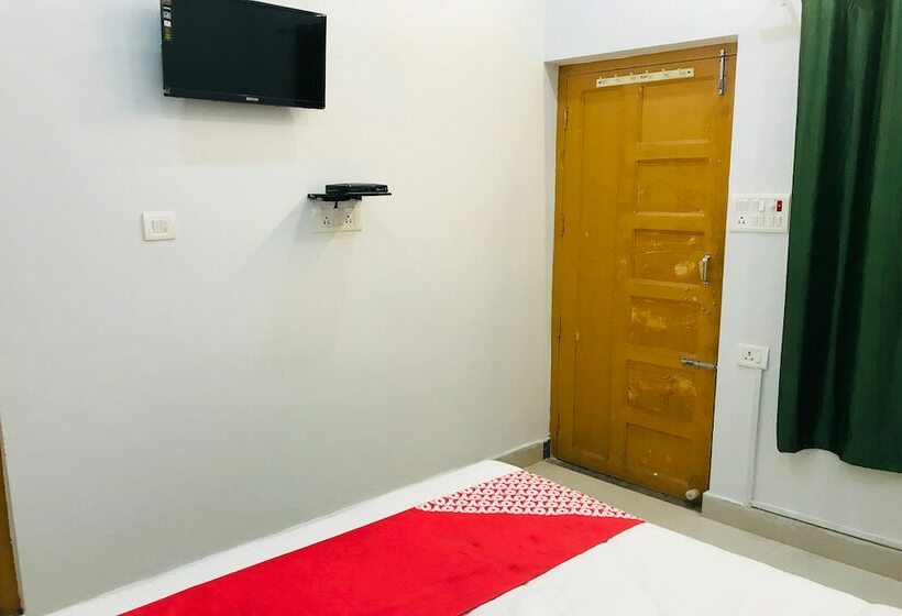 Hotel Fab Vishal Residency