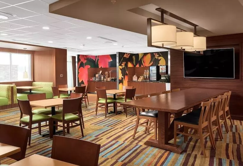 Hotelli Fairfield Inn & Suites By Marriott Memphis Marion, Ar
