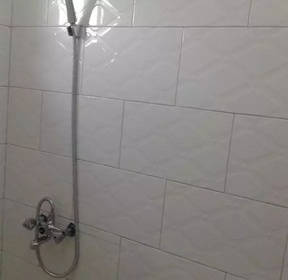 هتل Freedom Guest House