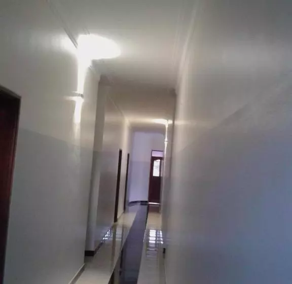 هتل Freedom Guest House