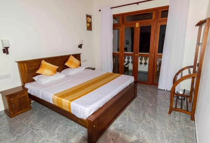 هتل Turtle Paradise Villa