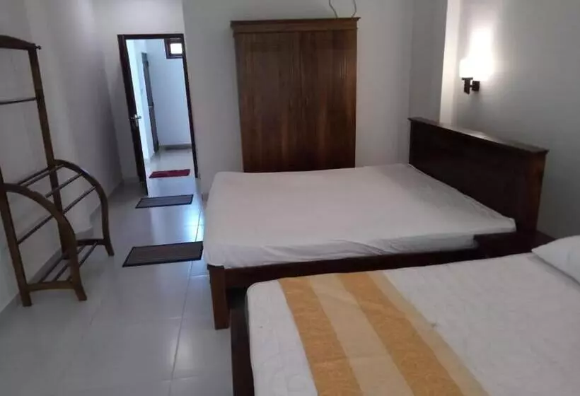 هتل Turtle Paradise Villa