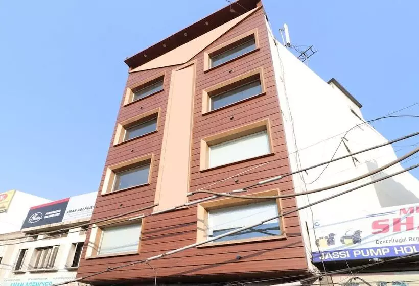 Oyo 24029 Hotel P Grand